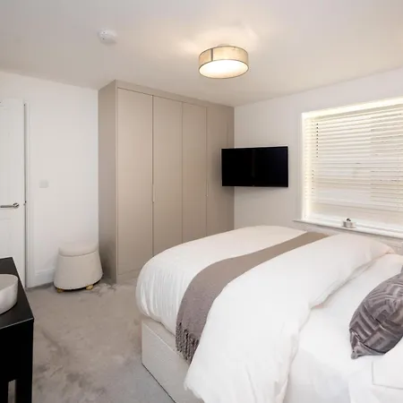 Sixtytwo By Serviced アパート ハロゲート